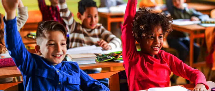 Giải ph&aacute;p quản l&yacute; điểm danh học sinh (Nghi&ecirc;n cứu điển h&igrave;nh về trường tiểu học v&agrave; trung học ở Ấn Độ)