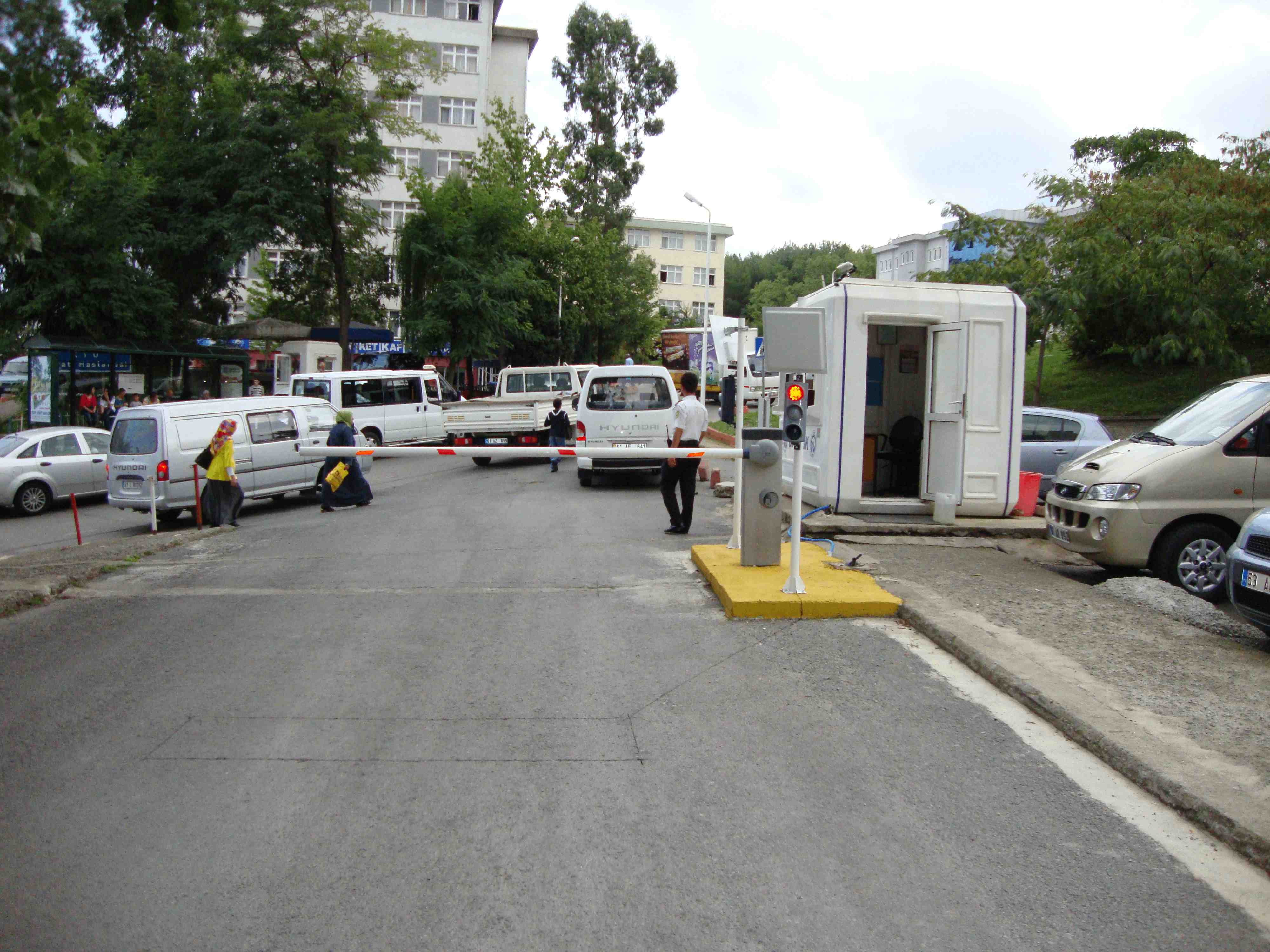 L&agrave;m thế n&agrave;o để theo d&otilde;i xe ch&iacute;nh x&aacute;c bằng đầu đọc RFID gắn tr&ecirc;n xe?